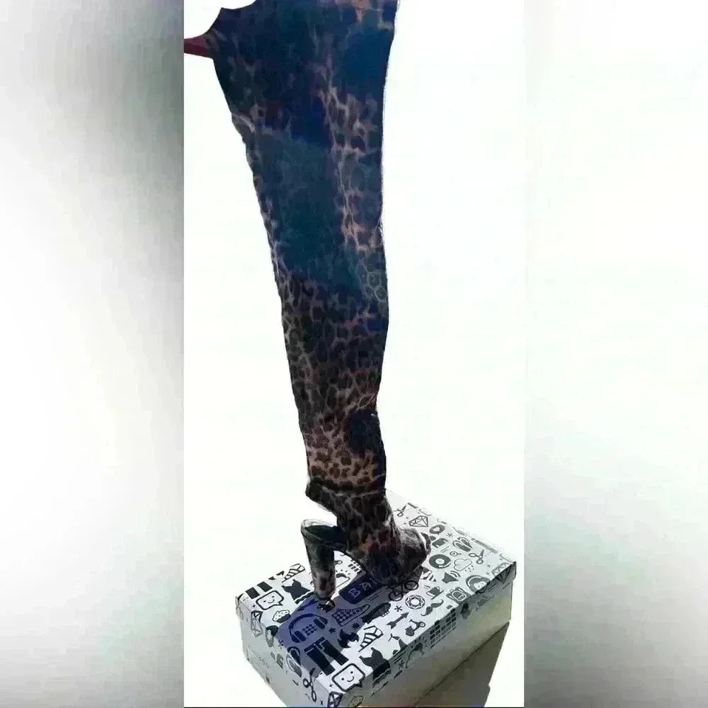 Size 7.5 NWT NIB Bamboo LEOPARD Print over the knee heel boot open toe